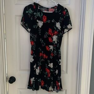 OLD NAVY Sz M Black Floral Elastic Waist Dress Short Sleeve